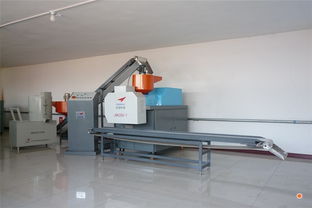 哈爾濱金諾公司 圖 原生態(tài)海藻狗糧設備 狗糧設備